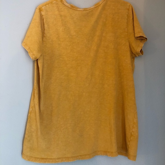 A yellow v neck! - Picture 3 of 3